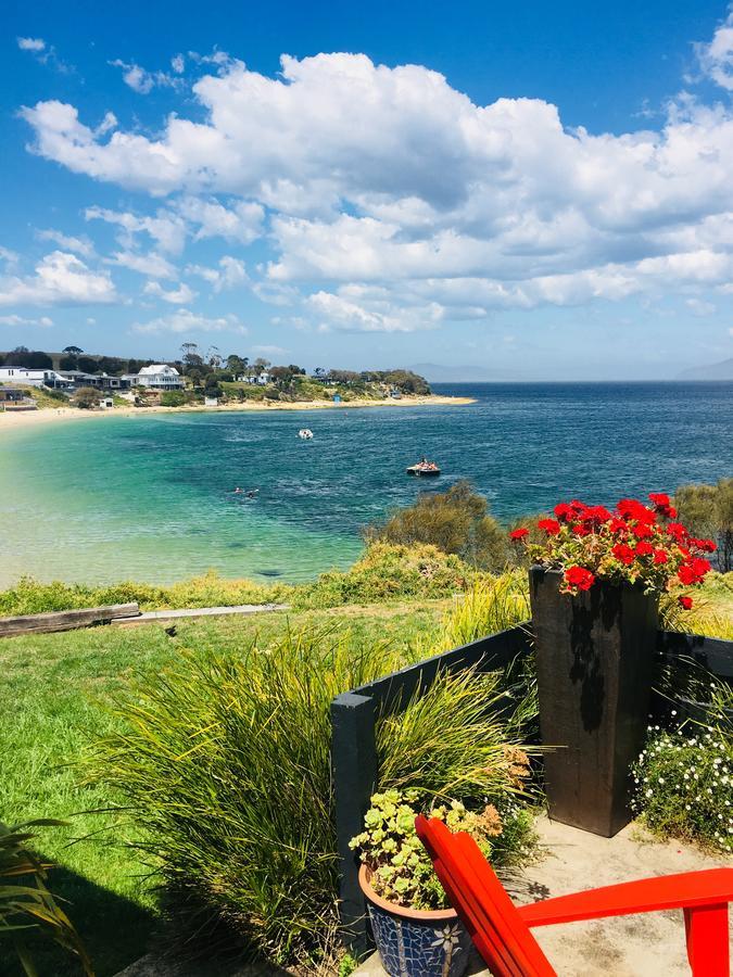 Beach Buoy Opossum Bay Villa South Arm Exterior photo