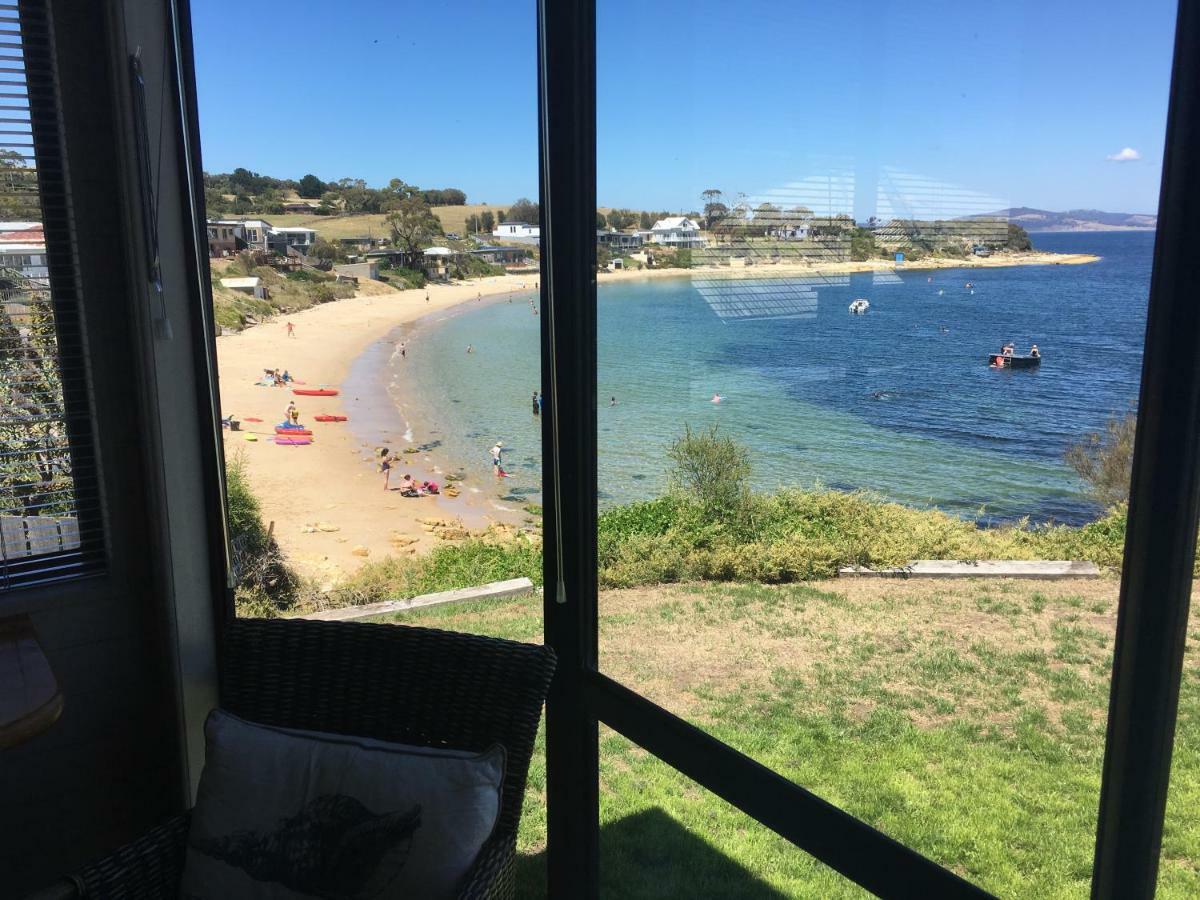 Beach Buoy Opossum Bay South Arm Exterior photo